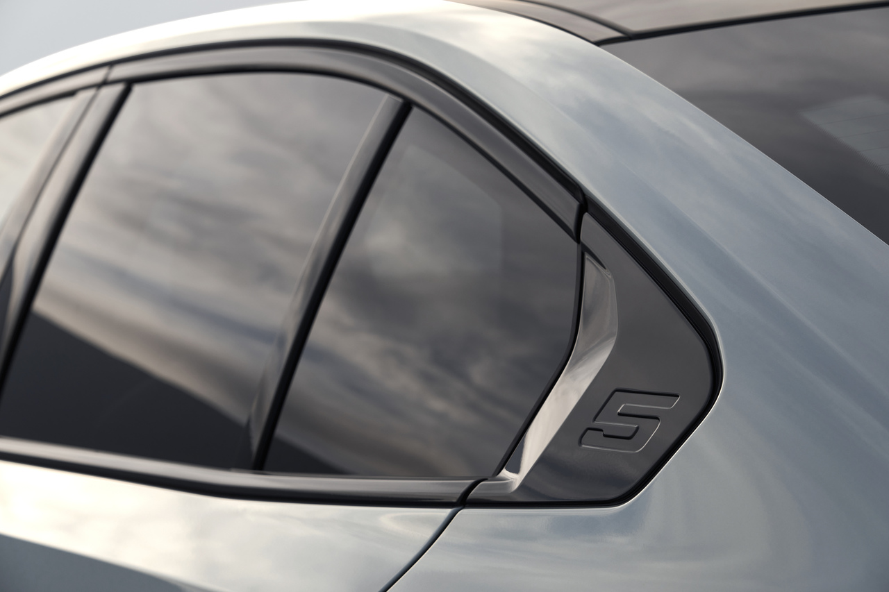 BMW i5 Seitenansicht